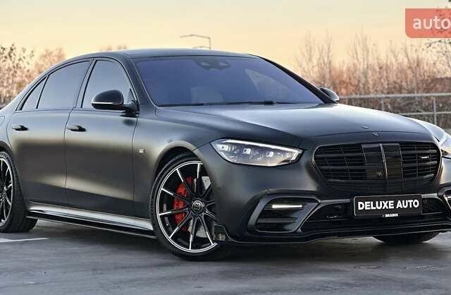 Черный Мерседес С Класс, объемом двигателя 3.98 л и пробегом 25 тыс. км за 180000 $, фото 15 на Automoto.ua