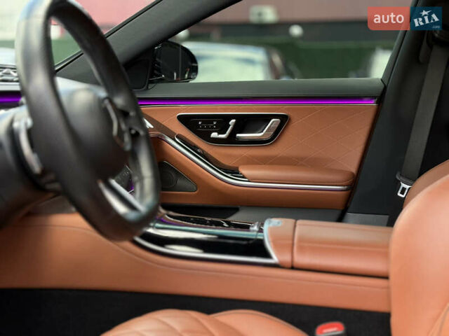 Черный Мерседес С Класс, объемом двигателя 2.93 л и пробегом 72 тыс. км за 108000 $, фото 25 на Automoto.ua