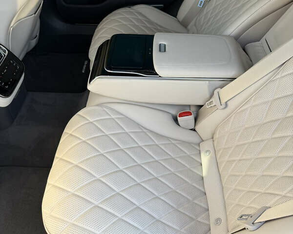 Черный Мерседес С Класс, объемом двигателя 2.93 л и пробегом 49 тыс. км за 117000 $, фото 27 на Automoto.ua