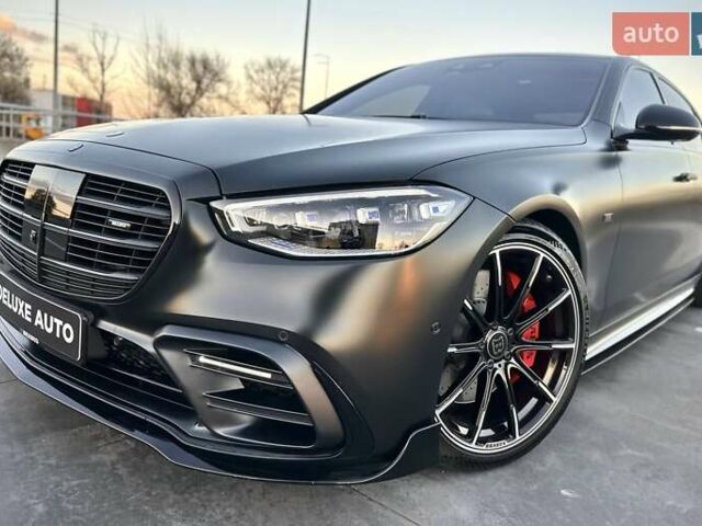 Черный Мерседес С Класс, объемом двигателя 3.98 л и пробегом 25 тыс. км за 180000 $, фото 3 на Automoto.ua