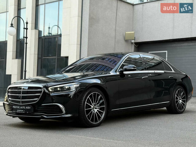 Чорний Мерседес С Клас, об'ємом двигуна 3 л та пробігом 9 тис. км за 149900 $, фото 16 на Automoto.ua