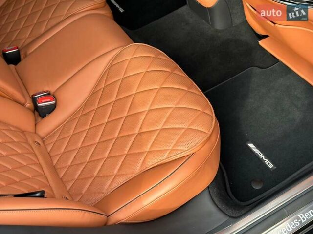 Черный Мерседес С Класс, объемом двигателя 3.98 л и пробегом 44 тыс. км за 139900 $, фото 86 на Automoto.ua