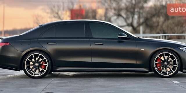 Черный Мерседес С Класс, объемом двигателя 3.98 л и пробегом 25 тыс. км за 180000 $, фото 25 на Automoto.ua