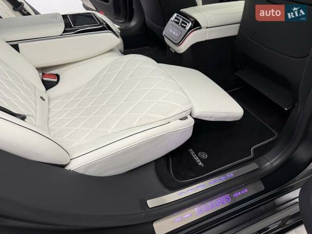 Черный Мерседес С Класс, объемом двигателя 3.98 л и пробегом 23 тыс. км за 179800 $, фото 75 на Automoto.ua