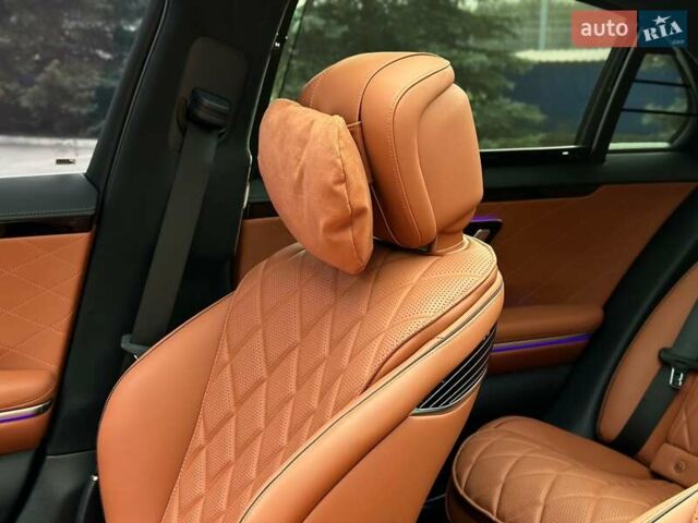 Черный Мерседес С Класс, объемом двигателя 3.98 л и пробегом 44 тыс. км за 139900 $, фото 46 на Automoto.ua