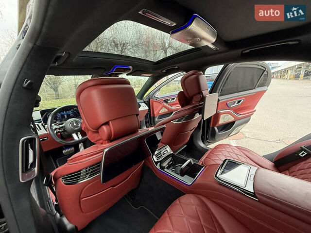 Черный Мерседес С Класс, объемом двигателя 3.98 л и пробегом 46 тыс. км за 149900 $, фото 56 на Automoto.ua