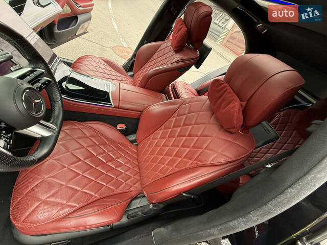 Черный Мерседес С Класс, объемом двигателя 3.98 л и пробегом 46 тыс. км за 149900 $, фото 73 на Automoto.ua