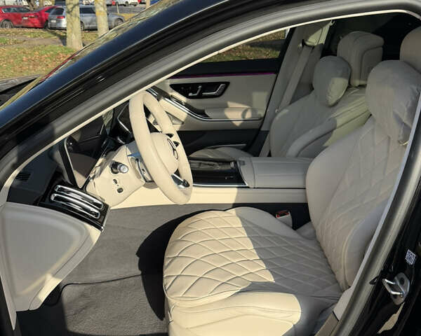 Черный Мерседес С Класс, объемом двигателя 2.93 л и пробегом 49 тыс. км за 117000 $, фото 17 на Automoto.ua