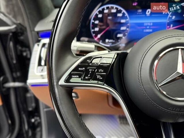 Черный Мерседес С Класс, объемом двигателя 4 л и пробегом 117 тыс. км за 113900 $, фото 32 на Automoto.ua