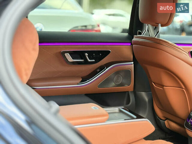 Черный Мерседес С Класс, объемом двигателя 2.93 л и пробегом 72 тыс. км за 108000 $, фото 17 на Automoto.ua