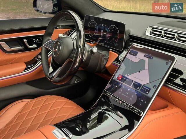 Черный Мерседес С Класс, объемом двигателя 3.98 л и пробегом 44 тыс. км за 139900 $, фото 77 на Automoto.ua