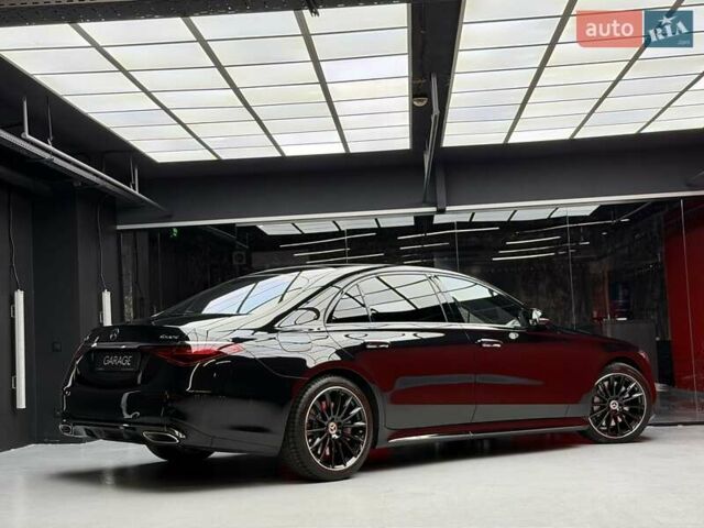 Черный Мерседес С Класс, объемом двигателя 4 л и пробегом 117 тыс. км за 113900 $, фото 17 на Automoto.ua