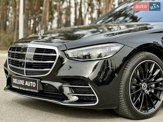 Черный Мерседес С Класс, объемом двигателя 3.98 л и пробегом 44 тыс. км за 139900 $, фото 2 на Automoto.ua