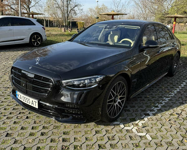 Черный Мерседес С Класс, объемом двигателя 2.93 л и пробегом 49 тыс. км за 117000 $, фото 4 на Automoto.ua