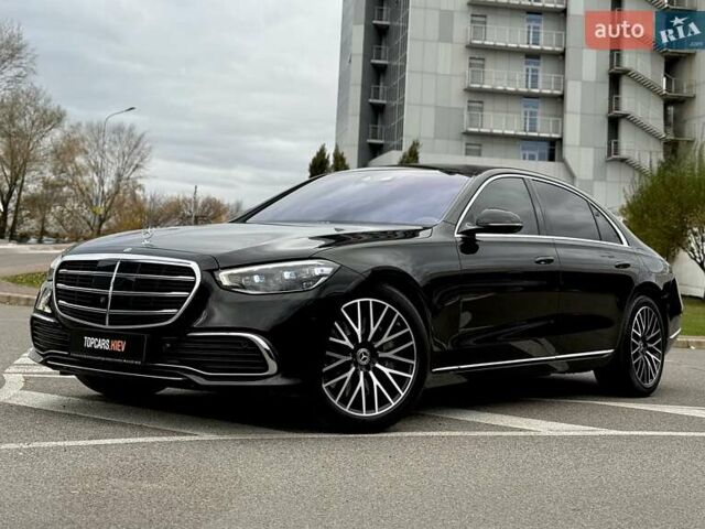 Черный Мерседес С Класс, объемом двигателя 3 л и пробегом 37 тыс. км за 120000 $, фото 4 на Automoto.ua