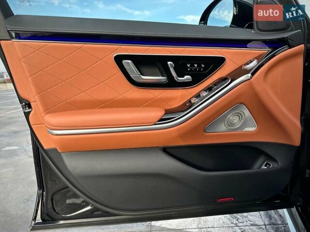 Черный Мерседес С Класс, объемом двигателя 2.93 л и пробегом 7 тыс. км за 139900 $, фото 40 на Automoto.ua