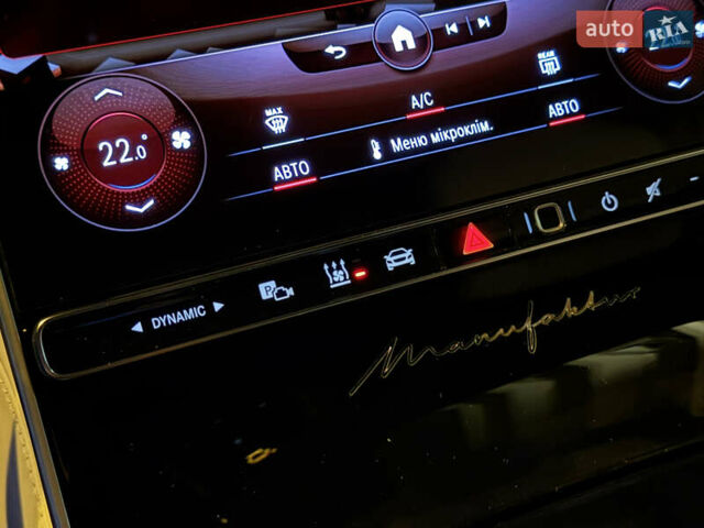 Черный Мерседес С Класс, объемом двигателя 3.98 л и пробегом 23 тыс. км за 177000 $, фото 95 на Automoto.ua