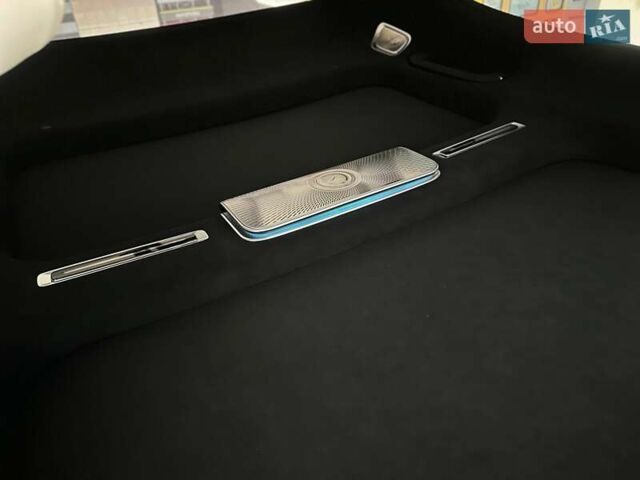 Черный Мерседес С Класс, объемом двигателя 3.98 л и пробегом 25 тыс. км за 180000 $, фото 106 на Automoto.ua