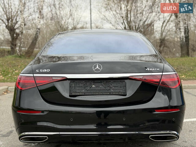 Черный Мерседес С Класс, объемом двигателя 3.98 л и пробегом 46 тыс. км за 149900 $, фото 23 на Automoto.ua