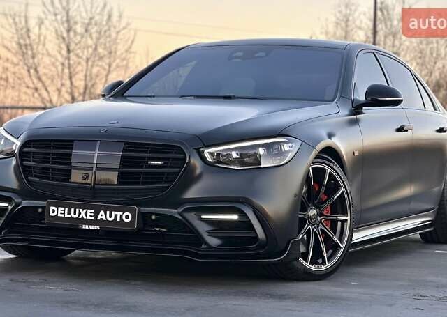 Черный Мерседес С Класс, объемом двигателя 3.98 л и пробегом 25 тыс. км за 180000 $, фото 14 на Automoto.ua