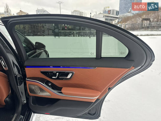 Черный Мерседес С Класс, объемом двигателя 2.93 л и пробегом 9 тыс. км за 139999 $, фото 30 на Automoto.ua