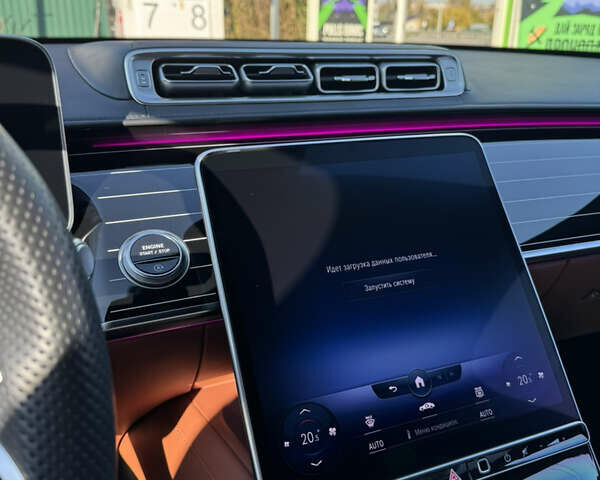 Черный Мерседес С Класс, объемом двигателя 3 л и пробегом 113 тыс. км за 108000 $, фото 2 на Automoto.ua