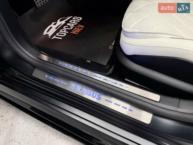 Черный Мерседес С Класс, объемом двигателя 3.98 л и пробегом 23 тыс. км за 179800 $, фото 34 на Automoto.ua