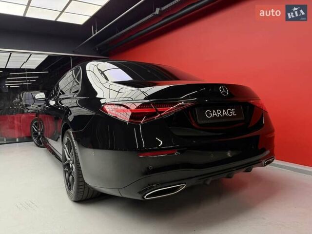 Чорний Мерседес С Клас, об'ємом двигуна 4 л та пробігом 73 тис. км за 139800 $, фото 18 на Automoto.ua