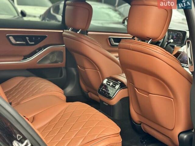 Черный Мерседес С Класс, объемом двигателя 2.93 л и пробегом 72 тыс. км за 96000 $, фото 21 на Automoto.ua