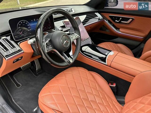 Черный Мерседес С Класс, объемом двигателя 3.98 л и пробегом 44 тыс. км за 139900 $, фото 64 на Automoto.ua