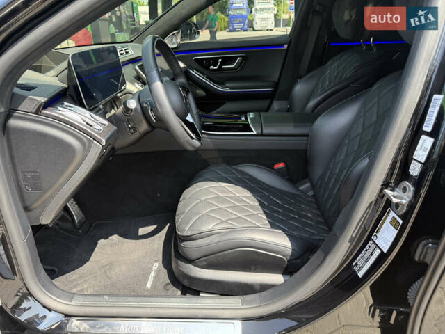 Черный Мерседес С Класс, объемом двигателя 3.98 л и пробегом 55 тыс. км за 114000 $, фото 20 на Automoto.ua