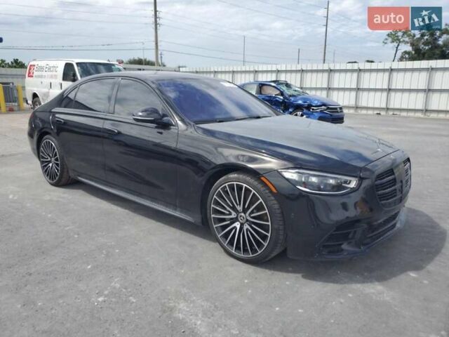 Черный Мерседес С Класс, объемом двигателя 3 л и пробегом 50 тыс. км за 45000 $, фото 3 на Automoto.ua