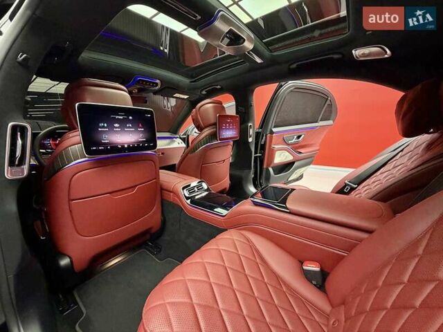 Чорний Мерседес С Клас, об'ємом двигуна 4 л та пробігом 73 тис. км за 139800 $, фото 44 на Automoto.ua