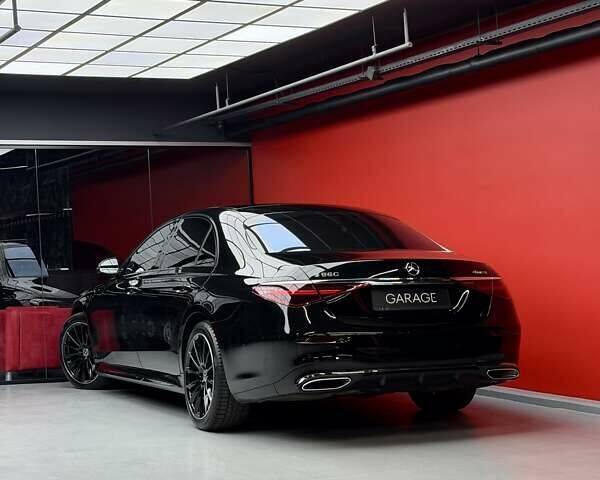 Черный Мерседес С Класс, объемом двигателя 4 л и пробегом 117 тыс. км за 113900 $, фото 20 на Automoto.ua