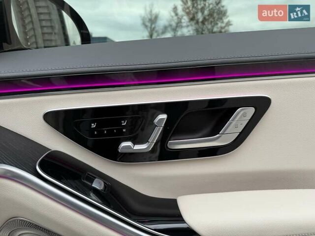 Черный Мерседес С Класс, объемом двигателя 3 л и пробегом 37 тыс. км за 120000 $, фото 28 на Automoto.ua