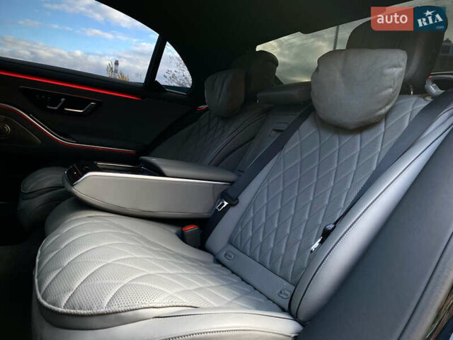 Чорний Мерседес С Клас, об'ємом двигуна 3.98 л та пробігом 62 тис. км за 97990 $, фото 28 на Automoto.ua