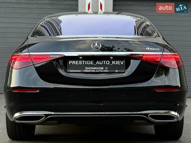 Черный Мерседес С Класс, объемом двигателя 3 л и пробегом 9 тыс. км за 145000 $, фото 17 на Automoto.ua