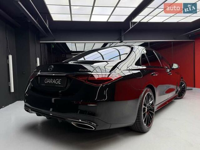 Черный Мерседес С Класс, объемом двигателя 4 л и пробегом 117 тыс. км за 113900 $, фото 12 на Automoto.ua