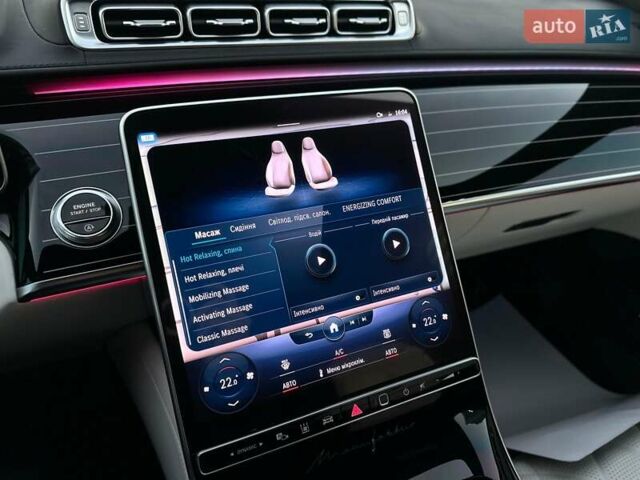 Черный Мерседес С Класс, объемом двигателя 3.98 л и пробегом 25 тыс. км за 180000 $, фото 103 на Automoto.ua