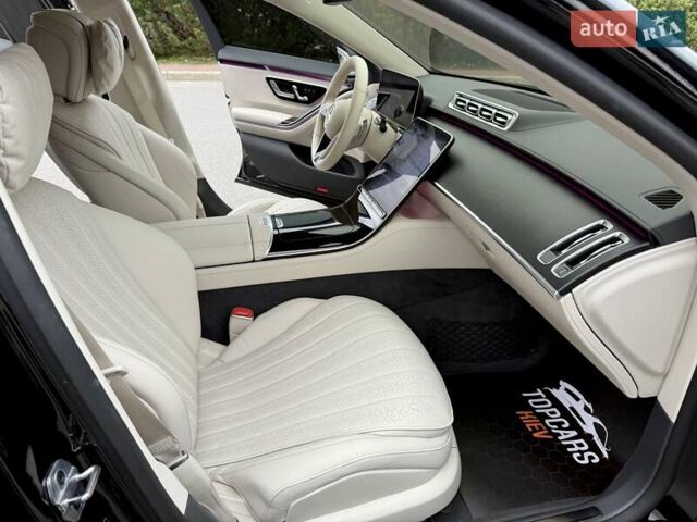 Черный Мерседес С Класс, объемом двигателя 3 л и пробегом 37 тыс. км за 120000 $, фото 31 на Automoto.ua