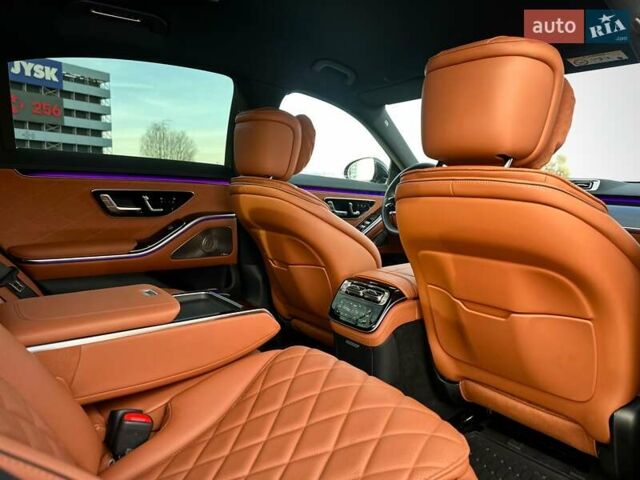 Черный Мерседес С Класс, объемом двигателя 2.93 л и пробегом 7 тыс. км за 139900 $, фото 68 на Automoto.ua