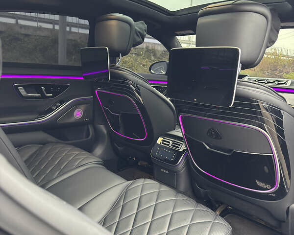 Черный Мерседес С Класс, объемом двигателя 3.98 л и пробегом 95 тыс. км за 135 $, фото 29 на Automoto.ua