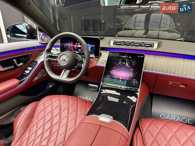 Чорний Мерседес С Клас, об'ємом двигуна 4 л та пробігом 73 тис. км за 139800 $, фото 36 на Automoto.ua