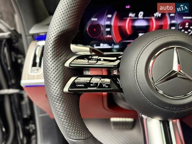 Чорний Мерседес С Клас, об'ємом двигуна 4 л та пробігом 73 тис. км за 139800 $, фото 31 на Automoto.ua