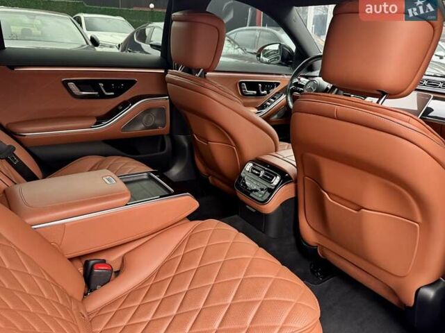 Черный Мерседес С Класс, объемом двигателя 2.93 л и пробегом 72 тыс. км за 96000 $, фото 20 на Automoto.ua