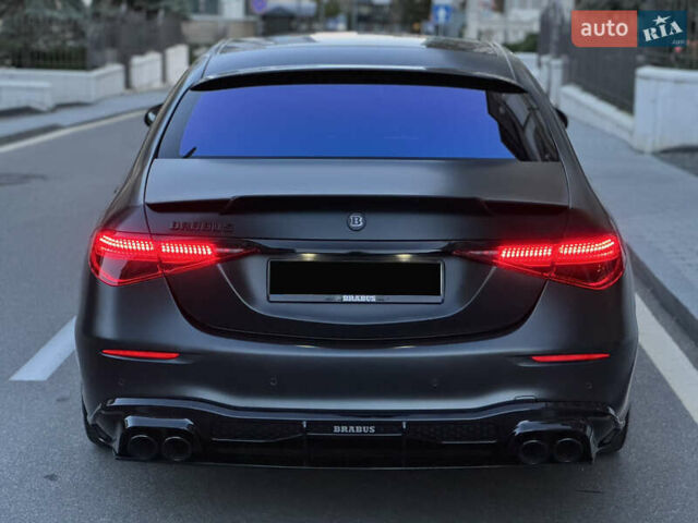 Черный Мерседес С Класс, объемом двигателя 3.98 л и пробегом 23 тыс. км за 177000 $, фото 55 на Automoto.ua