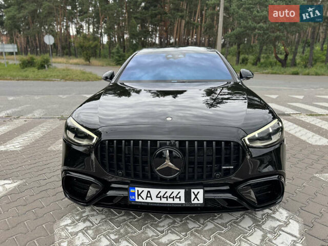 Черный Мерседес С Класс, объемом двигателя 3.98 л и пробегом 95 тыс. км за 135 $, фото 4 на Automoto.ua