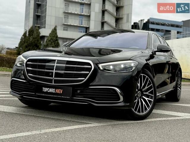 Черный Мерседес С Класс, объемом двигателя 3 л и пробегом 37 тыс. км за 120000 $, фото 1 на Automoto.ua