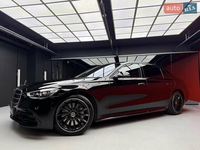 Черный Мерседес С Класс, объемом двигателя 4 л и пробегом 117 тыс. км за 113900 $, фото 4 на Automoto.ua