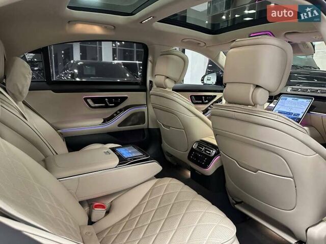 Чорний Мерседес С Клас, об'ємом двигуна 3.98 л та пробігом 68 тис. км за 132900 $, фото 17 на Automoto.ua